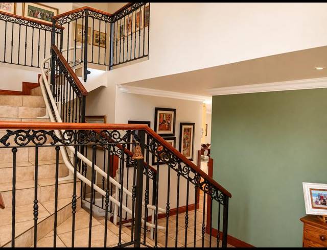 5 BEDROOM HOUSE FOR SALE IN ELDORAIGNE